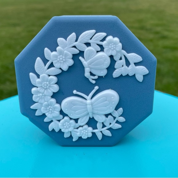 Vintage Other - Vintage Blue Plastic Trinket Box with White Butterflies & Flower Design